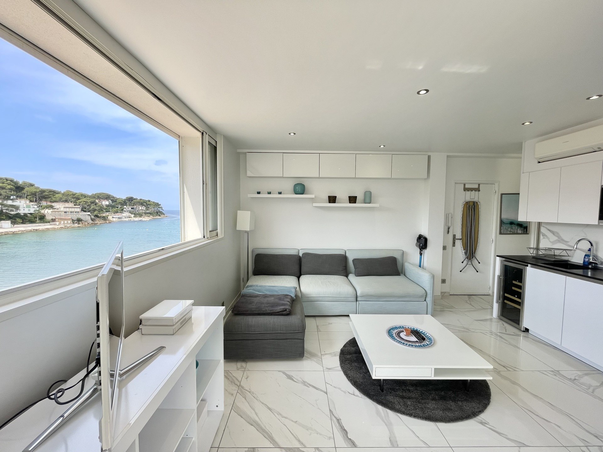 Appartement Vue Mer, Accès Plage,Clim,Parking,Wifi